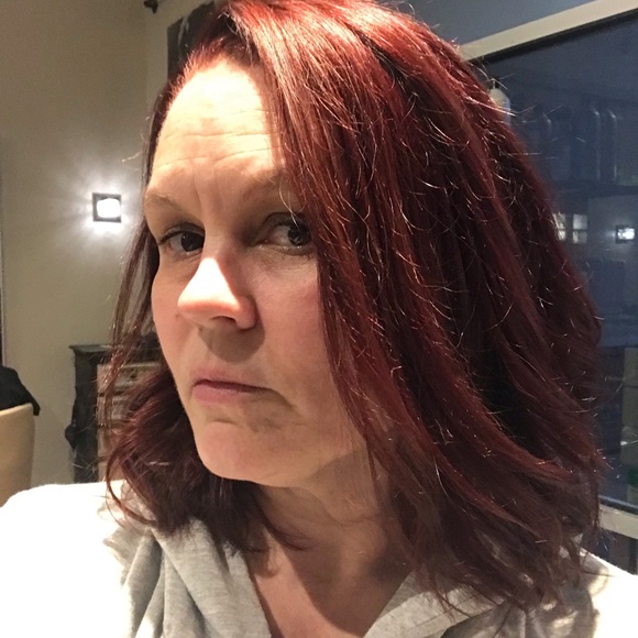 Meet your Posher, Dawn-Michelle - Picture 7 of 16